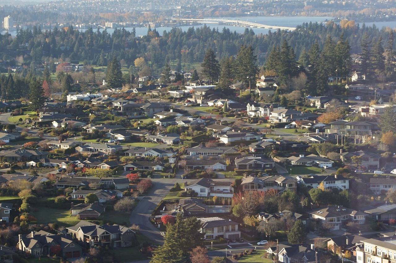 Clyde Hill, Seattle-area real estate